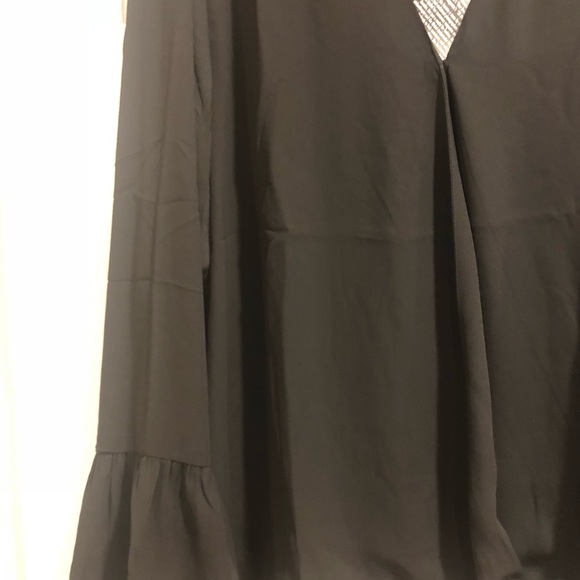 Iman Flirty Blouse - Picture 2 of 3